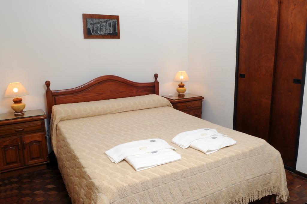 Andino Hotel Villa Carlos Paz Buitenkant foto